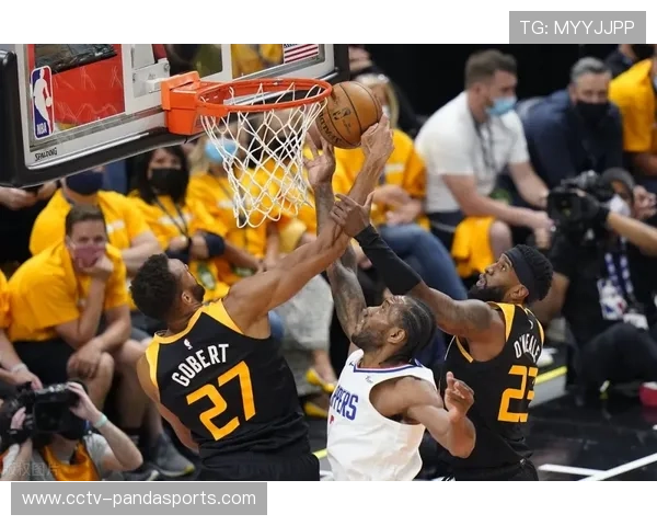 米切尔37分8篮板6助攻，骑士第三节发力确立优势击败快船